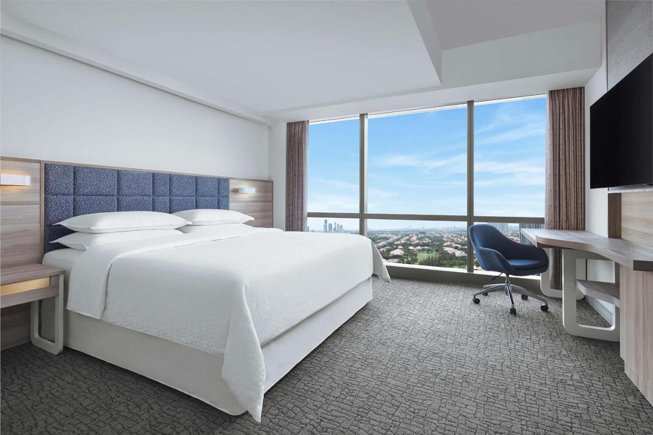 Four Points By Sheraton Surabaya, Pakuwon Indah Exterior foto